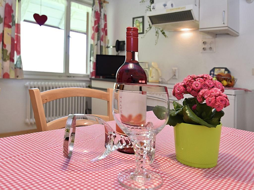 Country Style Flat With Garden Apartment Triberg im Schwarzwald Room photo